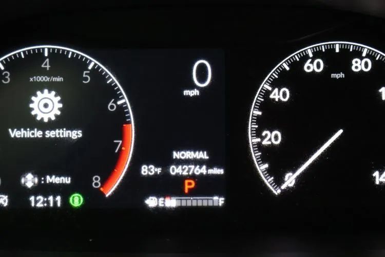 Used 2025 Honda CR-V LX image 25