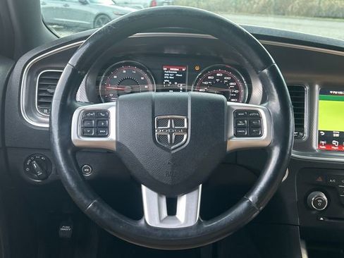Used 2013 Dodge Charger R/T image 20