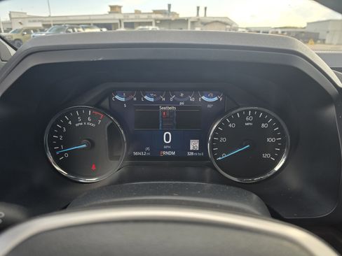 Used 2024 Ford Expedition Limited image 12