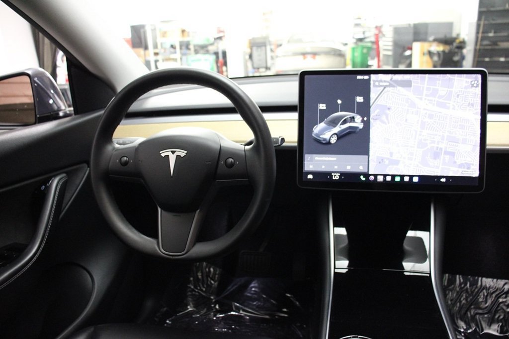 Used 2020 Tesla Model Y Long Range AWD/4WD image 20