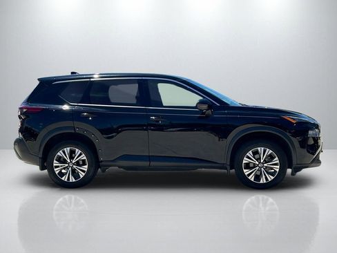 Used 2021 Nissan Rogue SV FWD image 4