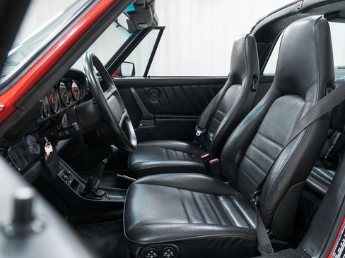 Used 1989 Porsche 911 Targa image 5