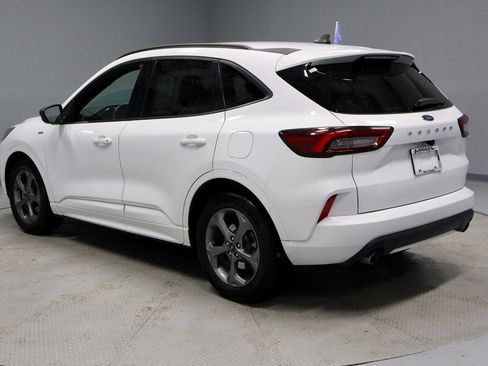 Certified 2023 Ford Escape ST-Line image 8