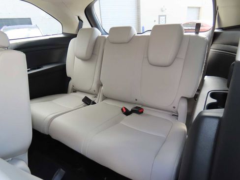 New 2026 Honda Odyssey EX-L image 14