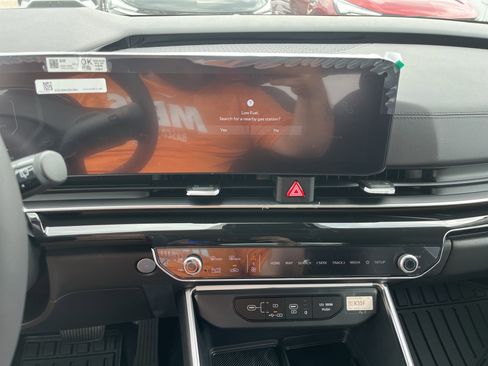 New 2026 Kia Carnival SX Prestige image 11