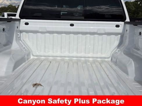 New 2026 GMC Canyon Elevation w/ Convenience Package image 13