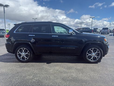 Used 2024 Jeep Grand Cherokee L Overland image 4