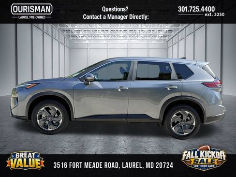 Used 2025 Nissan Rogue SV AWD/4WD image 3