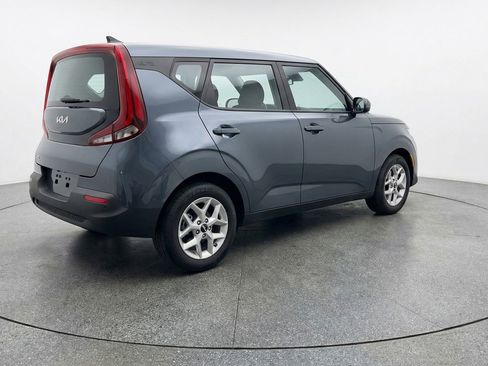 Used 2025 Kia Soul LX w/ LX Technology Package image 9