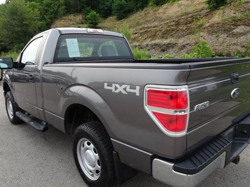 Used 2012 Ford F150 XL w/ XL Decor Group AWD/4WD image 8
