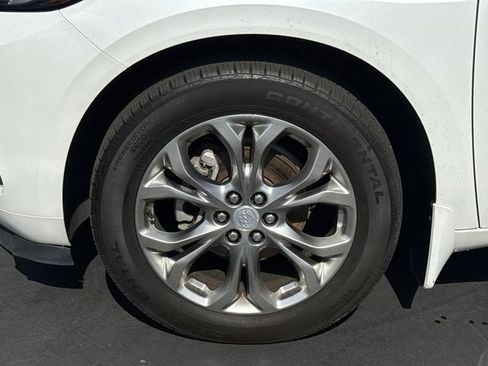 Certified 2020 Buick Enclave Avenir w/ Avenir Technology Package AWD/4WD image 34