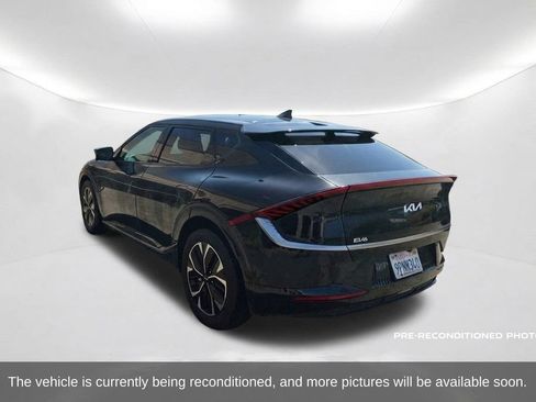 Used 2024 Kia EV6 Wind w/ Wind Technology Package AWD/4WD image 8
