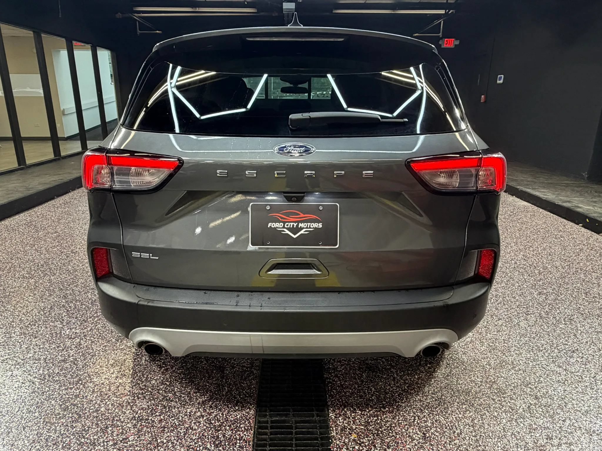 Used 2022 Ford Escape SEL FWD image 6