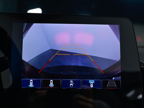 Used 2025 Chevrolet Corvette Z06 RWD image 49