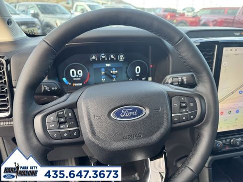 New 2025 Ford Ranger Lariat w/ FX4 Off-Road Package image 12
