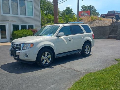 Used 2009 Ford Escape Limited AWD/4WD image 1