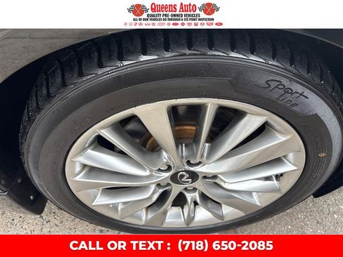 Used 2019 INFINITI Q50 Luxe w/ Essential Package (3.0T Luxe) image 31