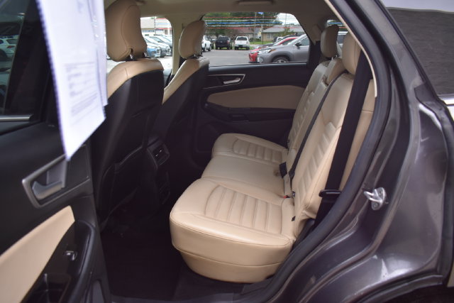 Used 2016 Ford Edge SEL w/ Equipment Group 201A AWD/4WD image 36