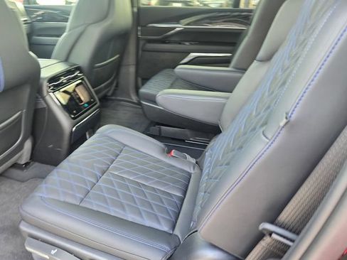 Certified 2025 Cadillac Escalade IQ Sport 1 AWD/4WD image 13