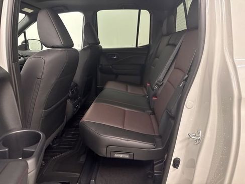 New 2026 Honda Ridgeline Black Edition image 16