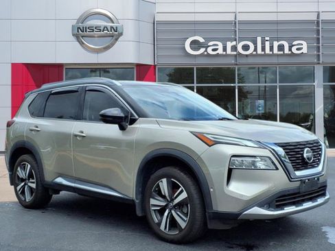 Used 2021 Nissan Rogue Platinum image 1