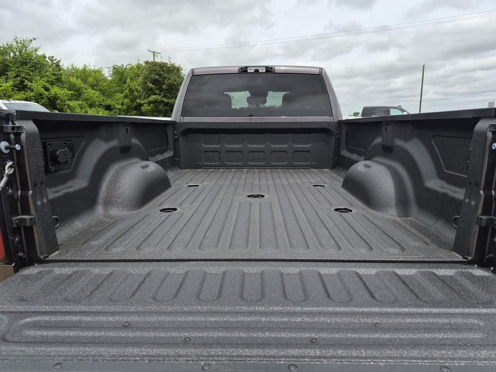 New 2026 RAM 3500 Lone Star AWD/4WD image 9