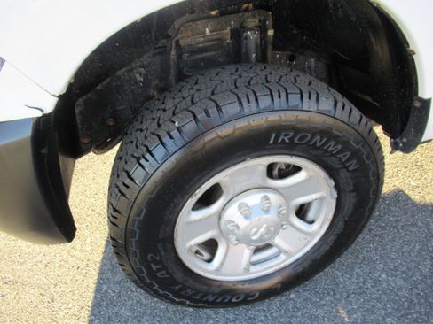 Used 2016 RAM 2500 Tradesman image 11