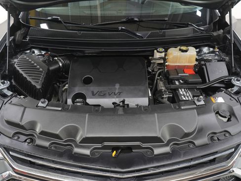 Used 2018 Chevrolet Traverse Premier image 33