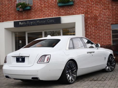 New 2027 Rolls-Royce Ghost AWD/4WD image 2