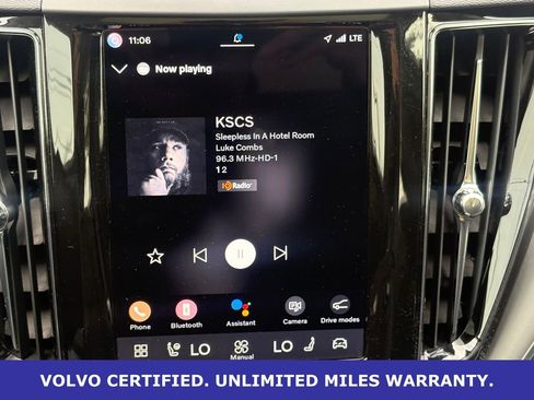 Certified 2025 Volvo XC60 B5 Core AWD/4WD image 24