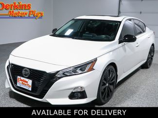 Used 2022 Nissan Altima 2.5 SR w/ Midnight Edition Package FWD video 1