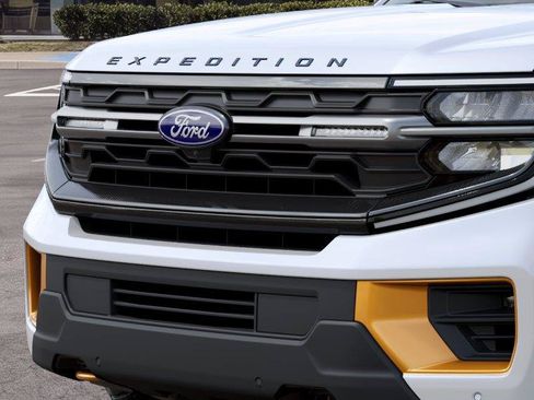 New 2027 Ford Expedition Tremor w/ Driver's Package AWD/4WD image 17