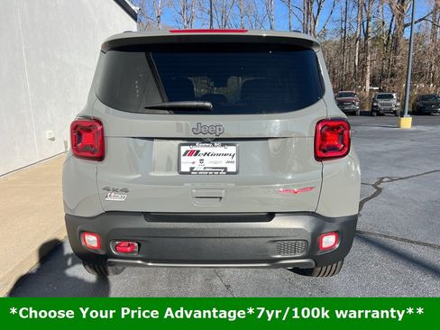 Certified 2021 Jeep Renegade Trailhawk w/ Luxury Group III image 4