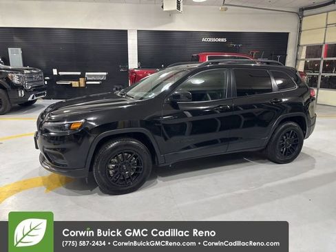 Used 2019 Jeep Cherokee Latitude Plus image 5