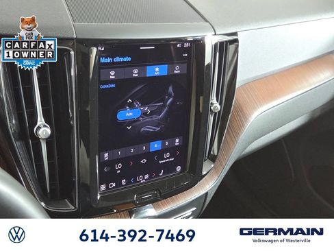 Used 2023 Volvo XC60 B5 Plus AWD/4WD image 22
