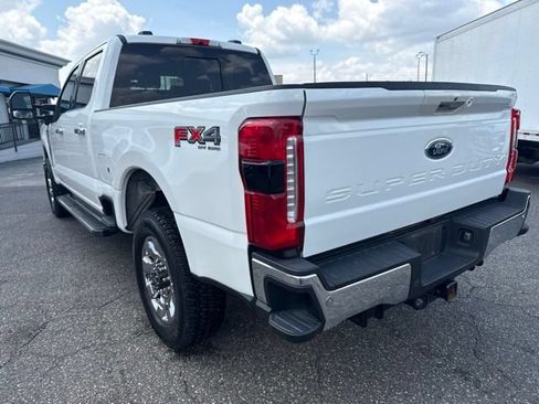 Used 2023 Ford F250 Lariat w/ Tow Technology Package AWD/4WD image 5