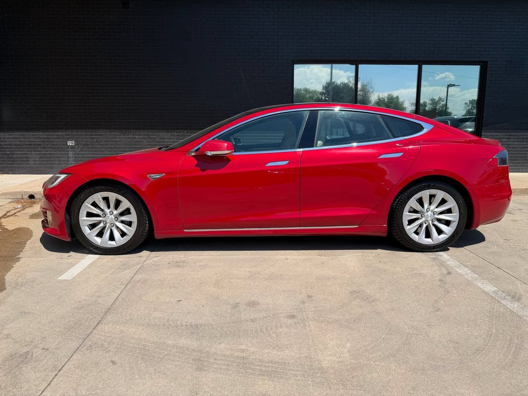 Used 2016 Tesla Model S 90D AWD/4WD image 18