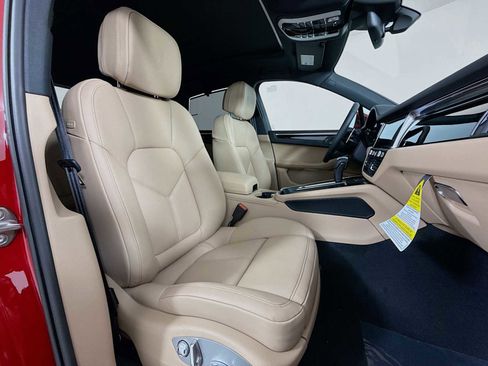 New 2026 Porsche Macan S image 30