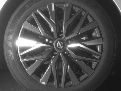 Used 2025 Nissan Altima 2.5 SV image 13