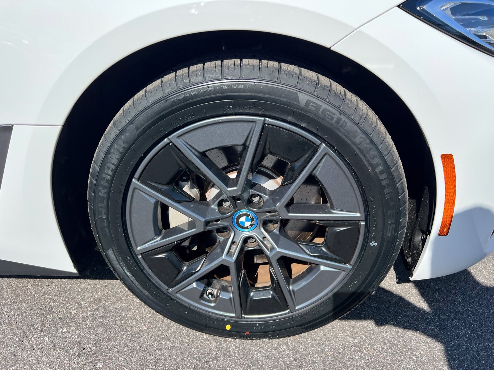 Used 2024 BMW i4 eDrive35 w/ Premium Package RWD image 13