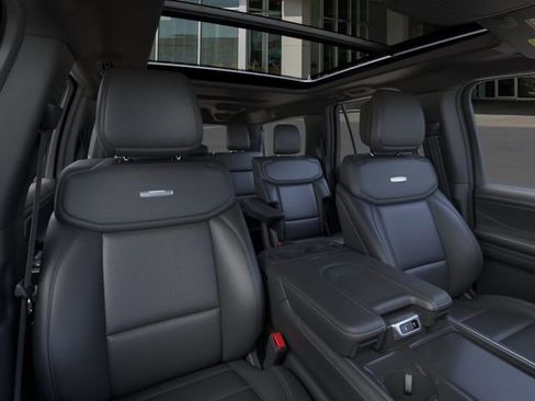 New 2026 Ford Expedition Max Platinum w/ Stealth Performance Package AWD/4WD image 10