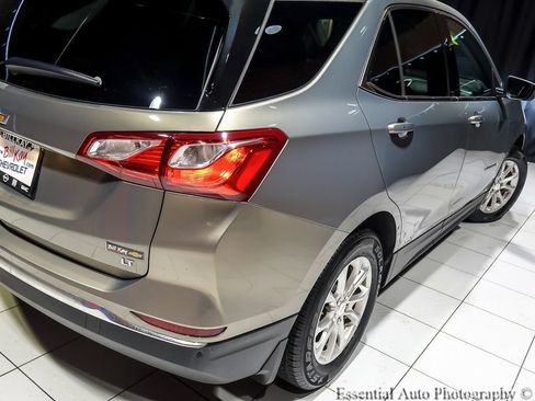 Used 2018 Chevrolet Equinox LT FWD image 6