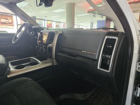 Used 2017 RAM 1500 Big Horn AWD/4WD image 13