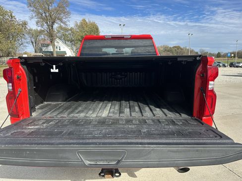 Used 2024 Chevrolet Silverado 3500 LTZ image 17