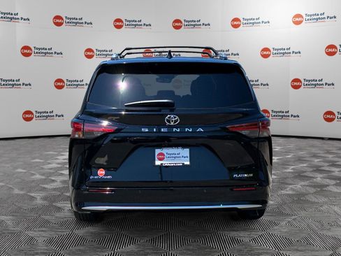New 2026 Toyota Sienna Platinum AWD/4WD image 6