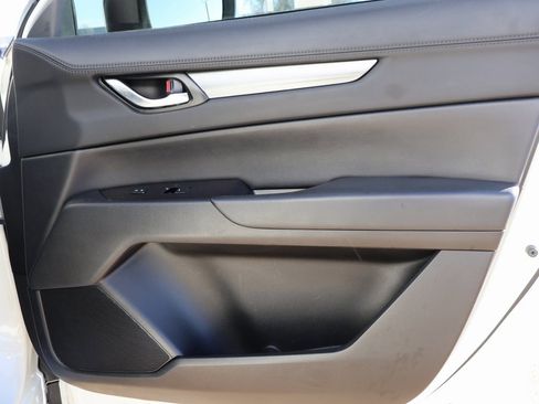 Used 2020 MAZDA CX-5 Touring image 9