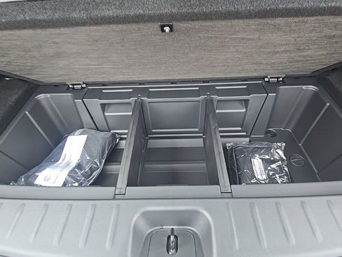 New 2025 Nissan Pathfinder Platinum w/ Cargo Package image 47