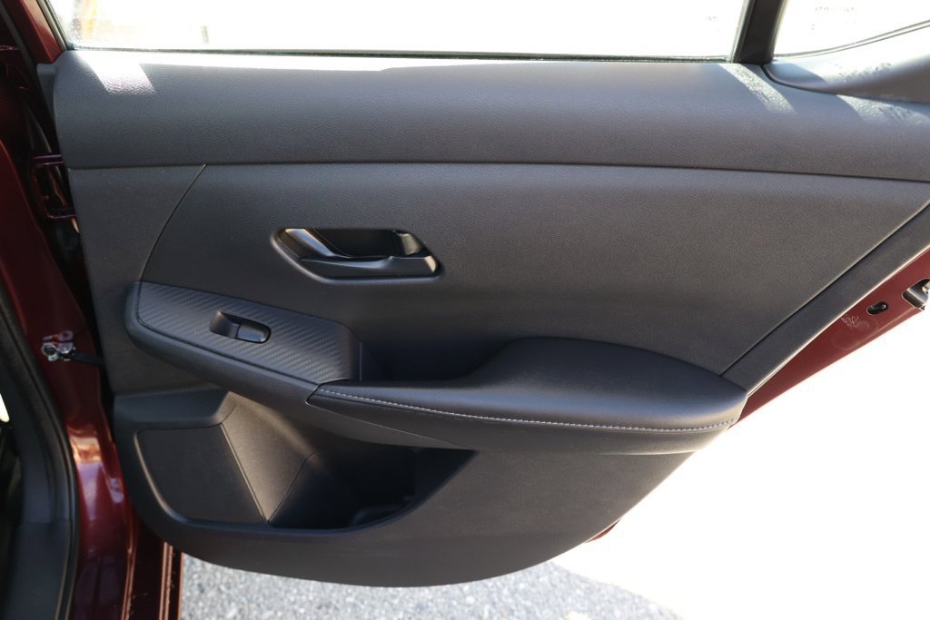 Used 2025 Nissan Sentra SV FWD image 19