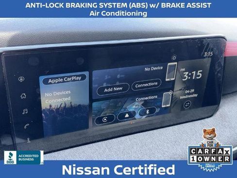 Certified 2025 Nissan Kicks SV FWD image 10