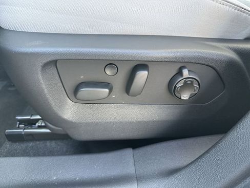 New 2026 Buick Envision Avenir AWD/4WD image 16